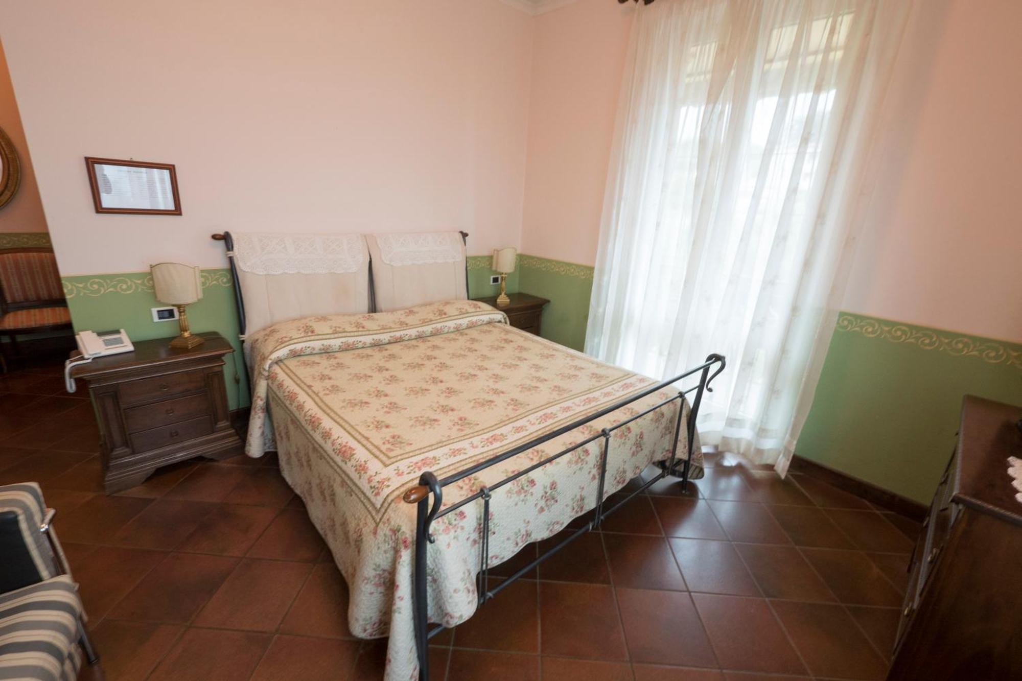 Locanda Miranda تيلارو المظهر الخارجي الصورة
